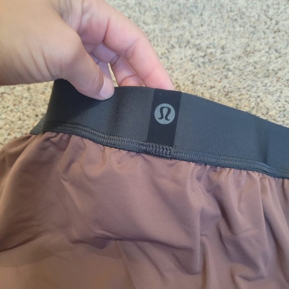 New, Lululemon Mens Mauve Boxer Shorts Size Medium - Picture 3 of 6